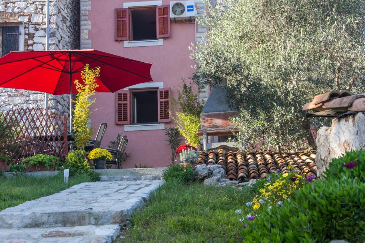 Apartments Rosa Mali Lošinj Eksteriør billede
